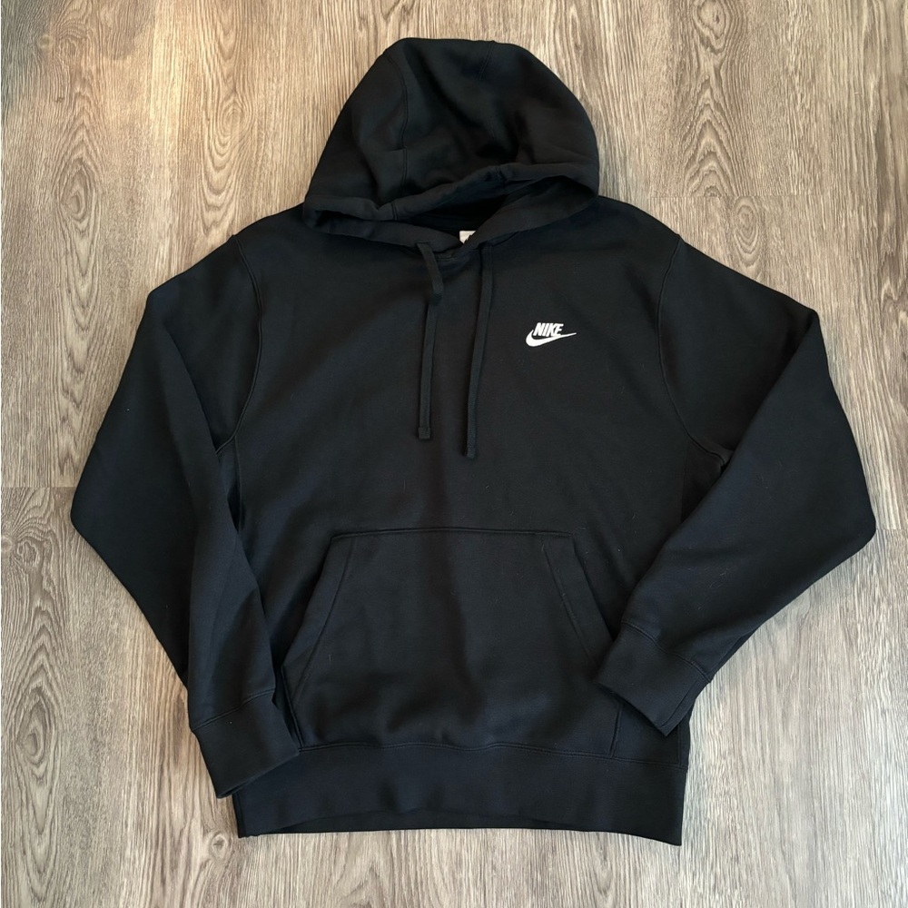 *BRAND NEW WITHOUT TAGS* Nike unisex hoodie, size small